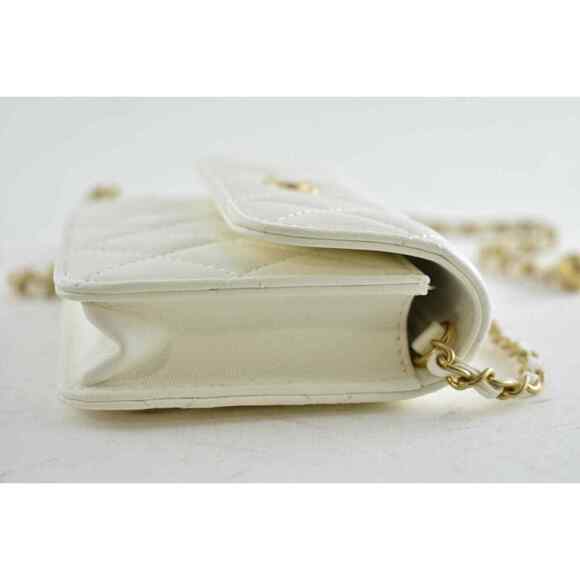 Chanel 22C White Pearl Crush Clutch Mini Chain Classic Gold Card Belt Waist Bag - Picture 9 of 12